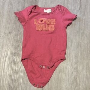 Rabbit + Bear Adorable Love Bug Bodysuit - Pink